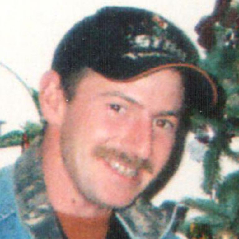 robichaud_marc_mort Hommage NB